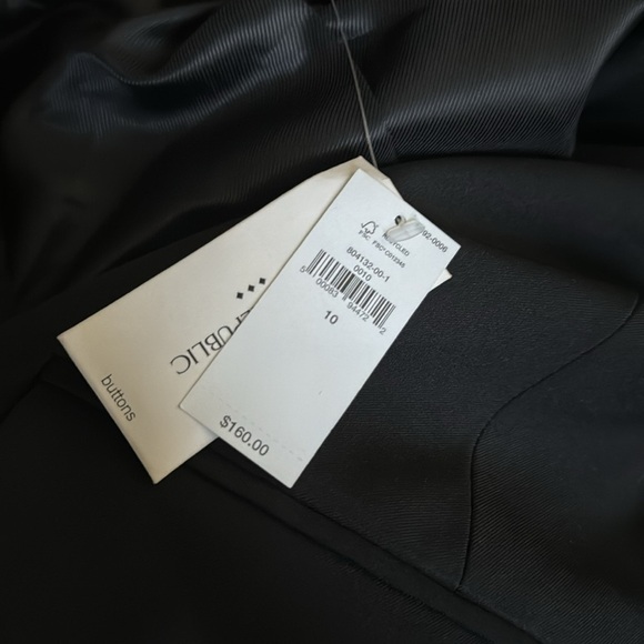 NWT! Banana Republic Black Sculpted Suit Blazer - Multiple Sizes💙 - Picture 7 of 7